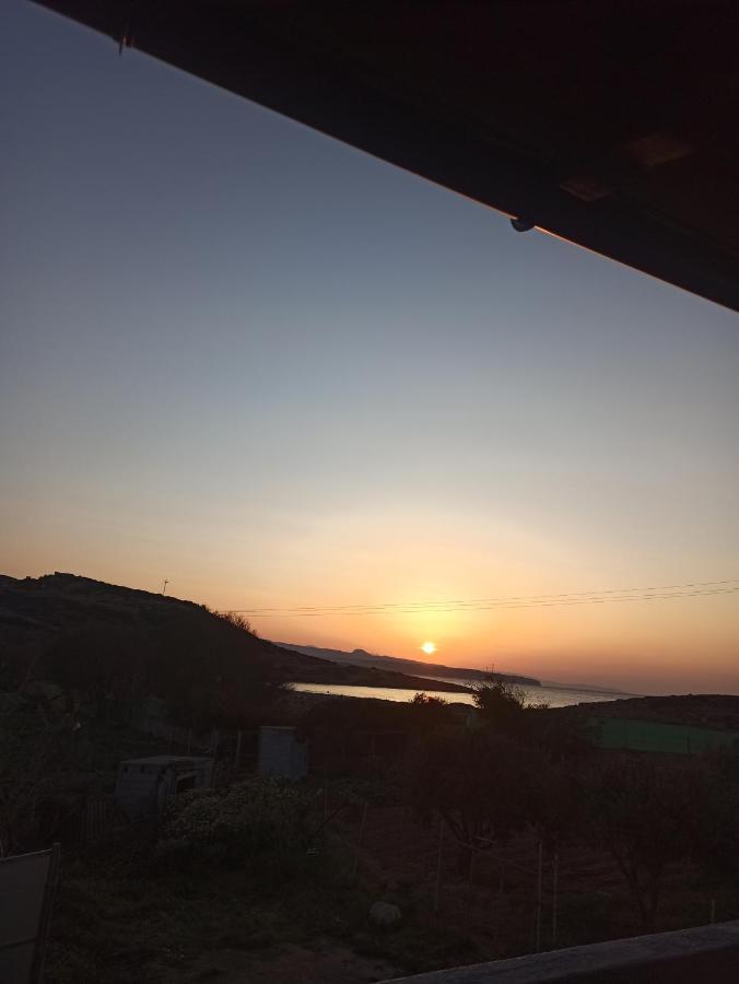 Peaceful Studio Apartment Near The Sea! 锡蒂亚 外观 照片