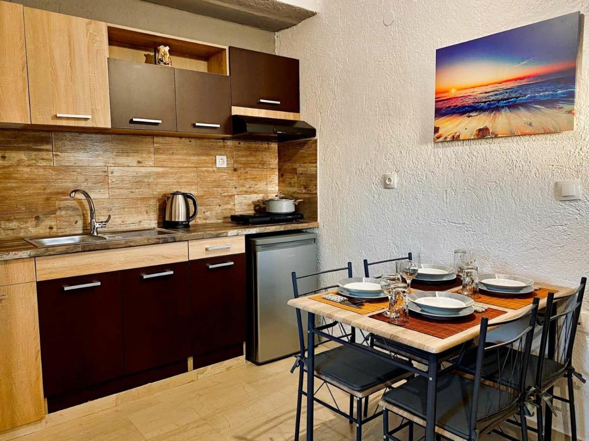 Peaceful Studio Apartment Near The Sea! 锡蒂亚 外观 照片